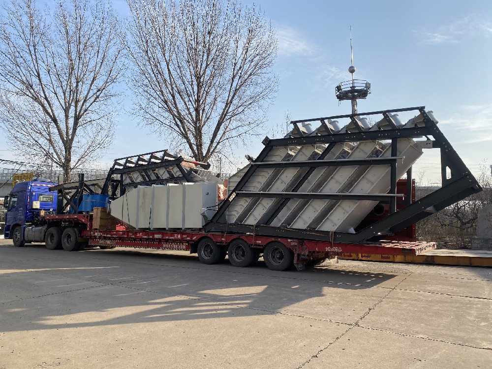 疊層高頻振動細(xì)篩試機(jī)前的準(zhǔn)備